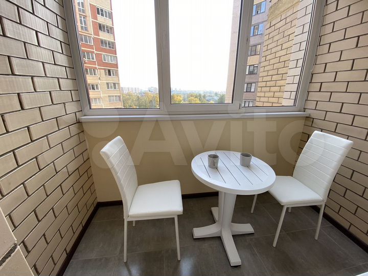 2-к. квартира, 52 м², 9/17 эт.