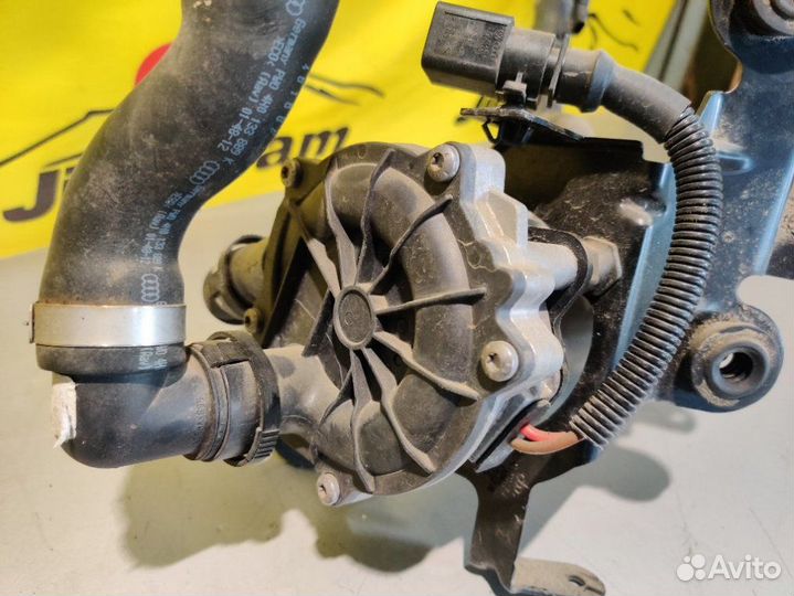 Насос воздушный Audi S8 D4 4H2 4H8 cgta 2013