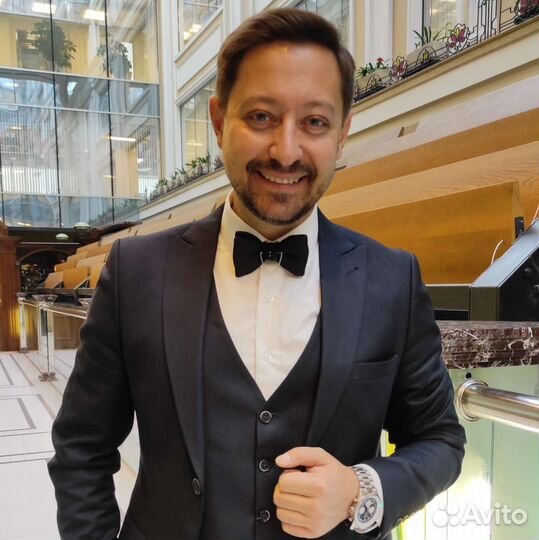 Ведущий на свадьбу