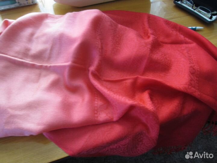 Шарфы и палантины