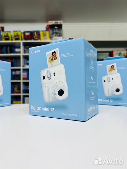 Фотоаппарат моментальной печати instax Mini 12