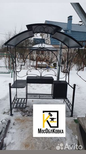 Мангал с печью под казан и крышей