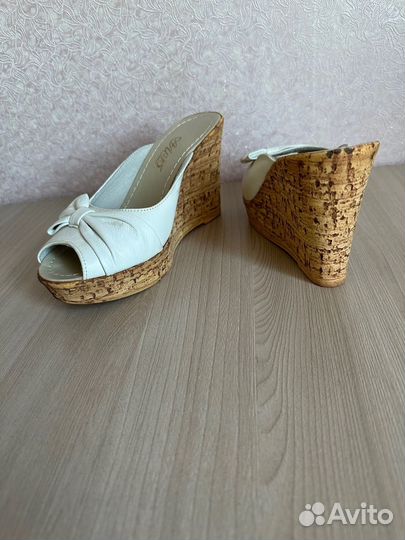 Шлепанцы сабо женские. Новые