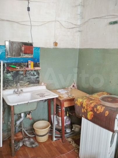 Комната 10,7 м² в 6-к., 2/3 эт.