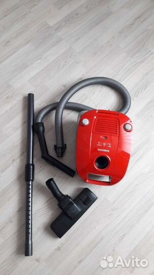 Пылесос Samsung 1800w в отличном состоянии