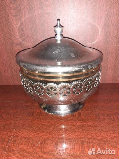 Конфетница металл-стекло