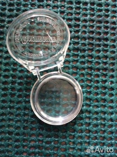 Запасная линза на объектив