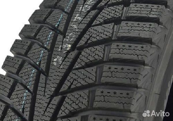 Hankook Winter I'Cept X RW10 215/60 R17 96T