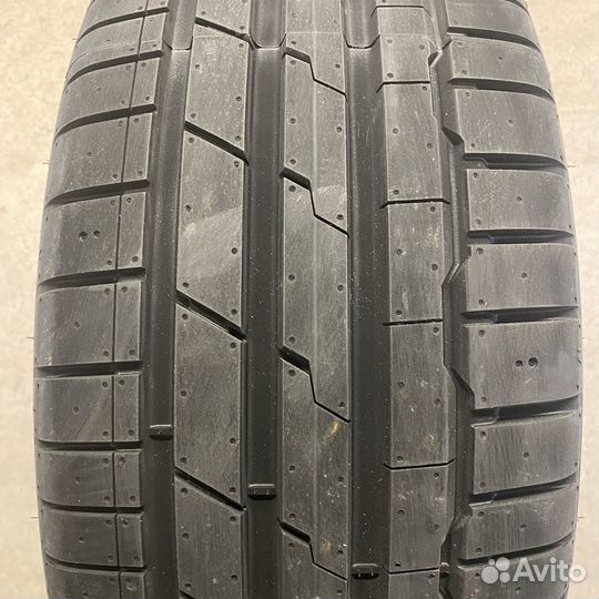 Hankook Ventus S1 Evo 3 K127 275/35 R20 102Y