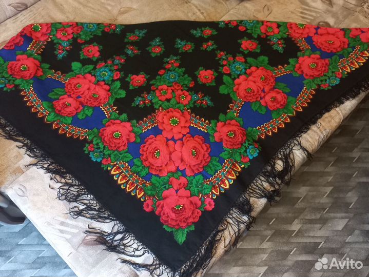 Платок 100 шерсть