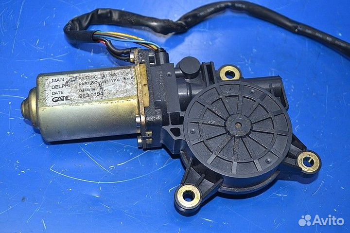 Моторчик стеклоподъёмника, правый MAN TGA 18.480