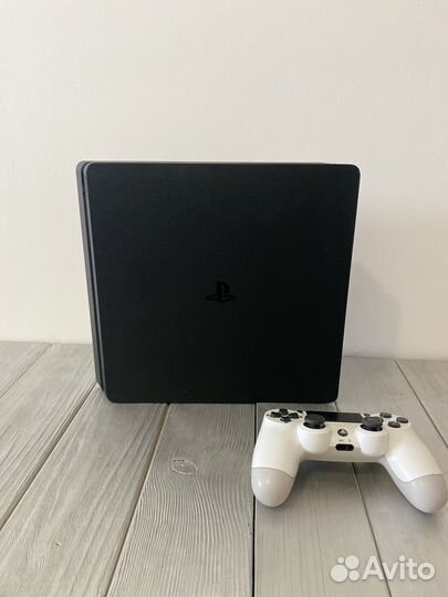Sony PlayStation 4 PS4 slim 500gb