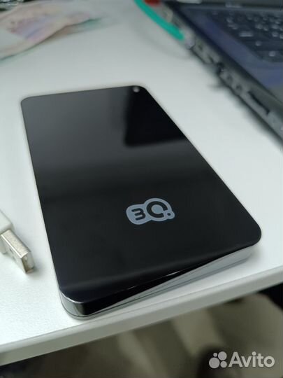 Переносной жёсткий диск 750гб