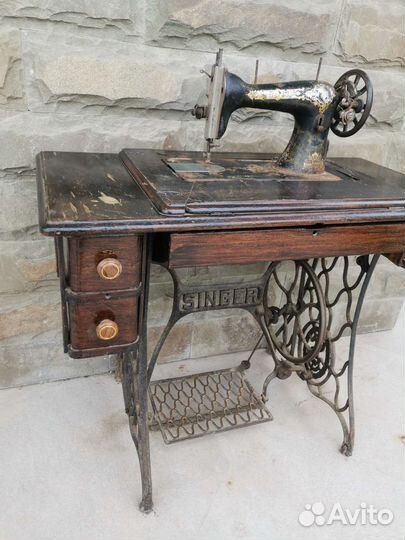 Станина и столешница от швейной машины старинные