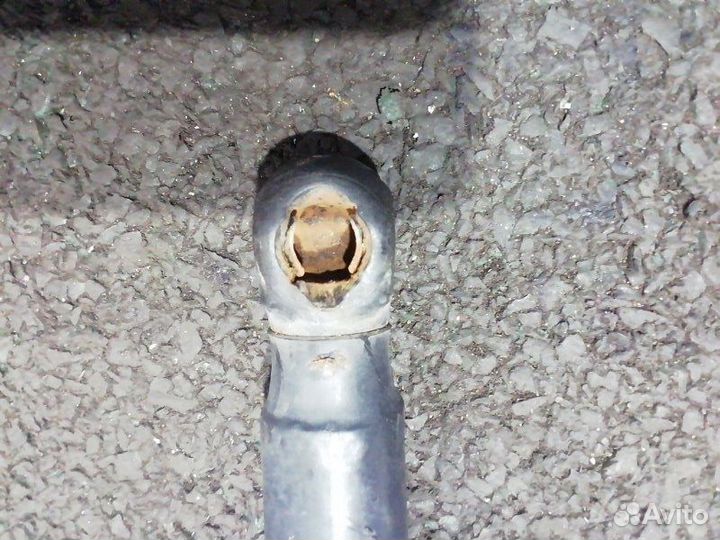 Амортизатор багажника Hyundai Tucson G4GC