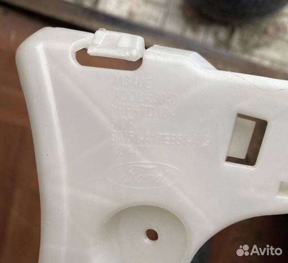 Кронштейн заднего бампера ford focus 3 хэтчбек