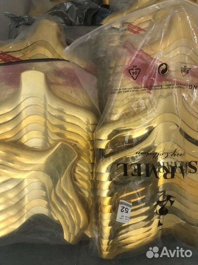 Вешалки -плечики шубные бу