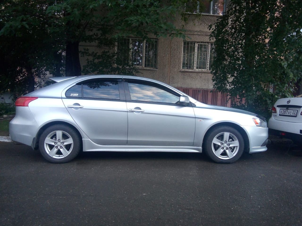 Mitsubishi Lancer: фото владельца