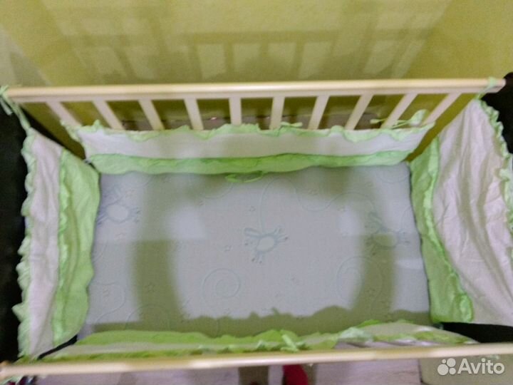 Бортики и балдахин