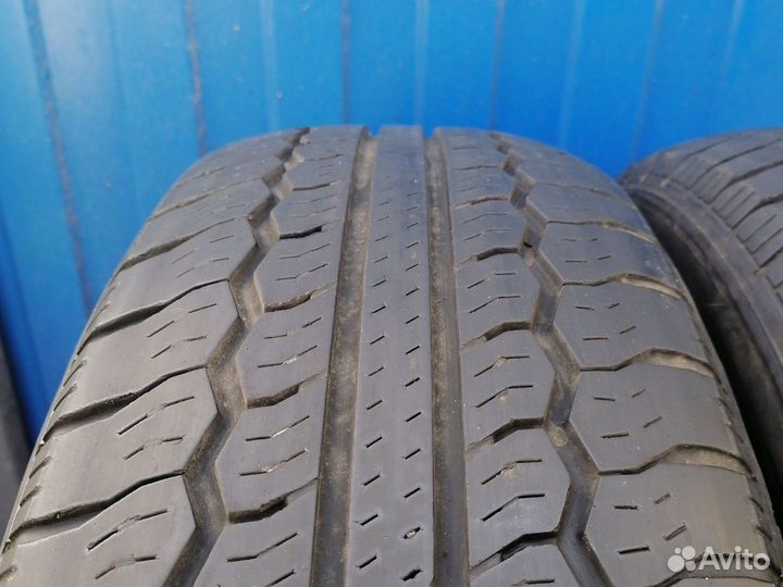 Nexen CP 521 215/65 R17 104T