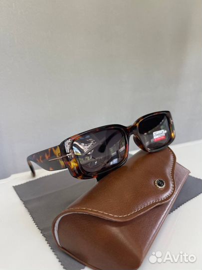 Солнцезащитные очки женские брендовые