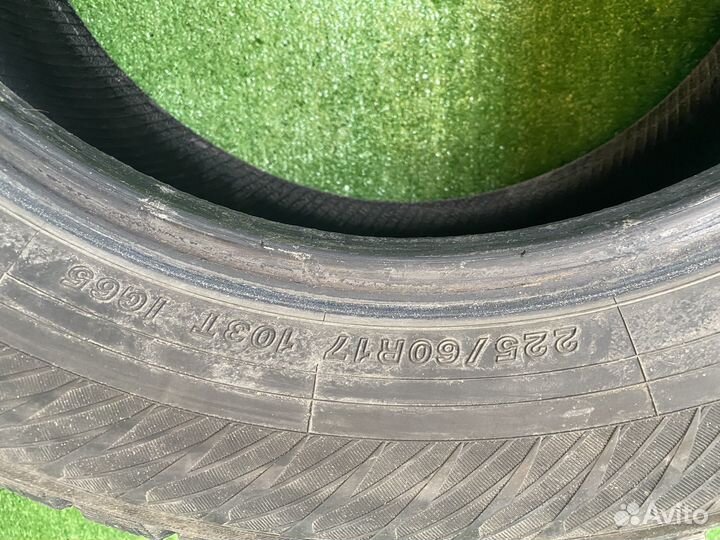 Yokohama Ice Guard IG65 225/60 R17 103T