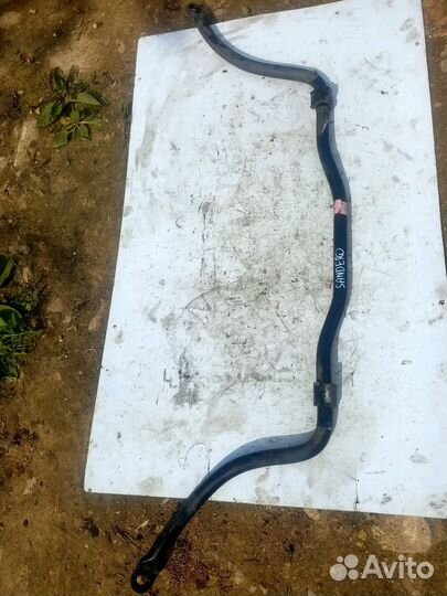 Стабилизатор передний Renault Sandero Stepway 2