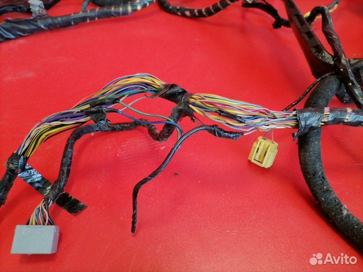 Проводка салона Cadillac Srx FEE LH2 2006