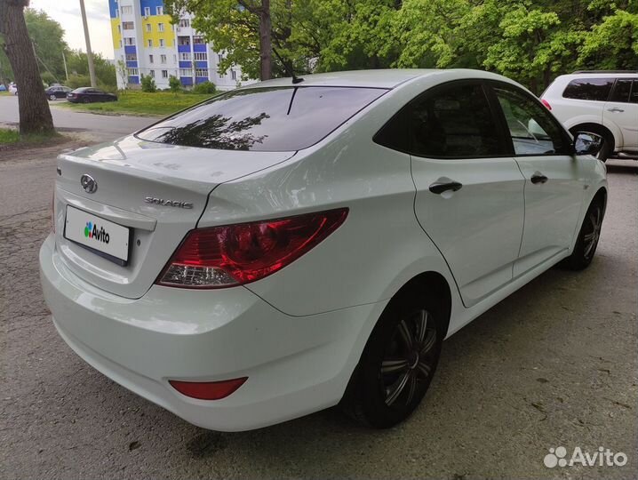 Hyundai Solaris 1.4 AT, 2013, 110 000 км