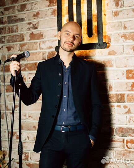 Вокалист на праздник, оперный певец. Рок. Караоке