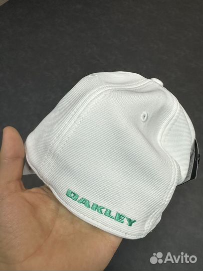 Oakley S/M Оригинал Новая Кепка Бейсболка