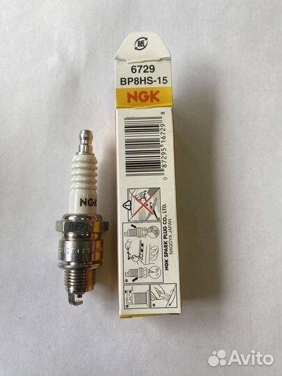 Свеча зажигания NGK 6729 BP8HS-15