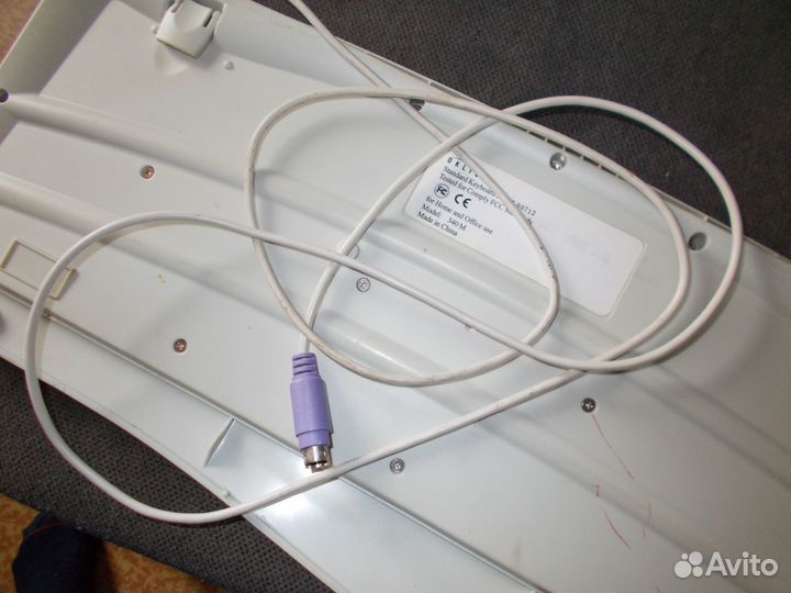 Продам клавиатуру