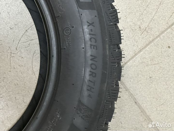 Michelin X-Ice North 4 195/65 R15 95T