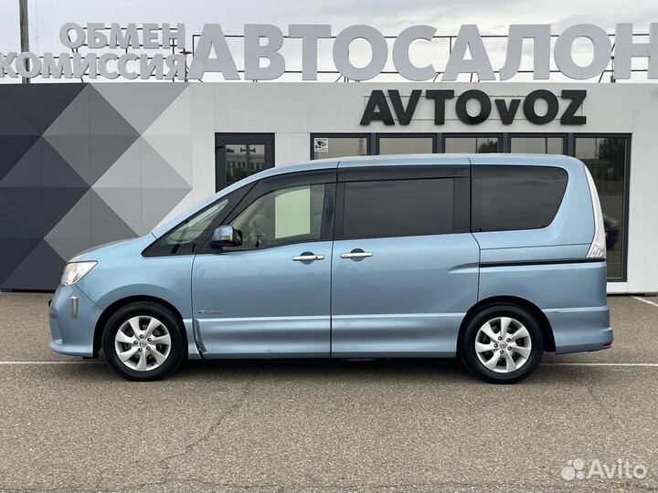 Nissan Serena 2.0 CVT, 2012, 261 314 км