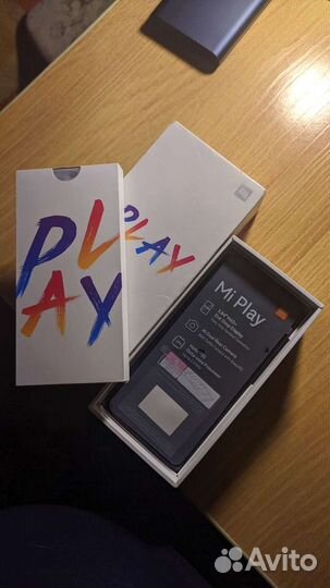 Телефон Xiaomi Mi Play 4/64 чёрный