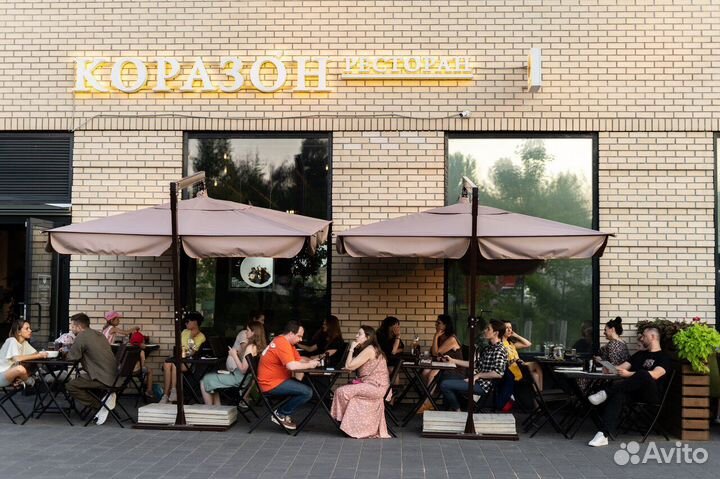 Усиленный зонт для кафе в наличии