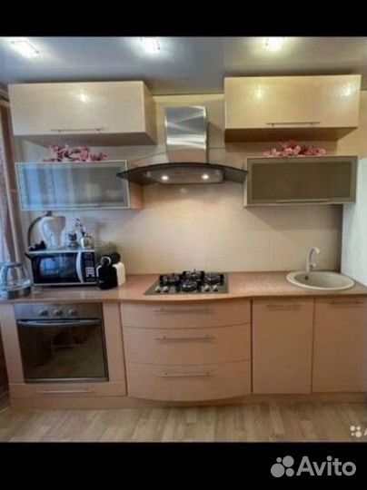 Кухонный гарнитур бу 2м65см
