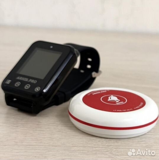 Кнопка вызова официанта и часы пейджер Элит