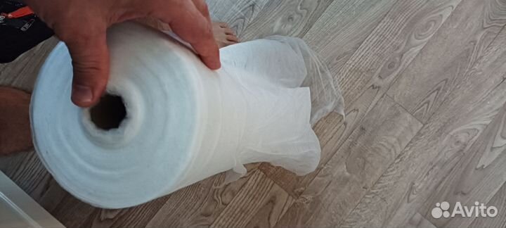 Одноразовые простыни в рулоне