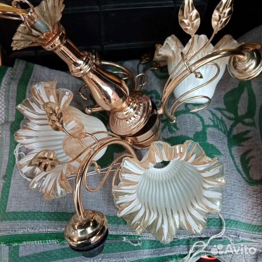 Люстра потолочная новая