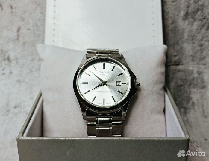 Наручных часы Casio Classic