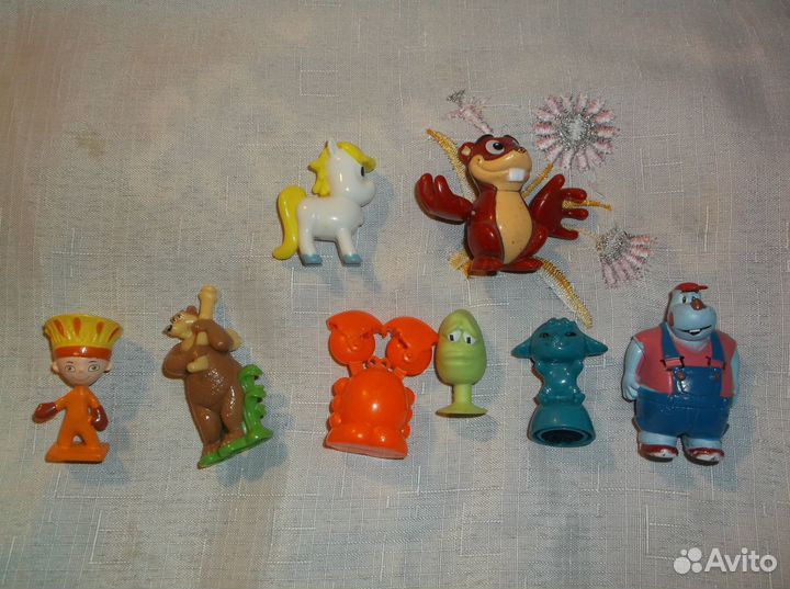 Игрушки из киндер сюрприза