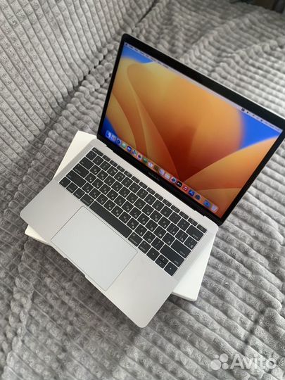 Apple MacBook pro 13 2017