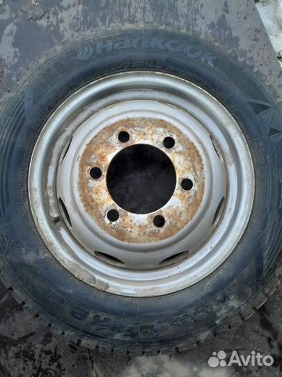 Продаю комплект зимних колес на газель