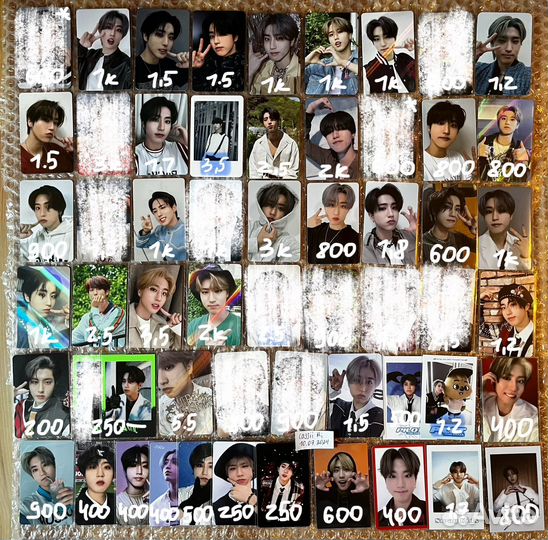 Карты stray kids (3 фото)