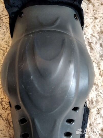 Налокотники