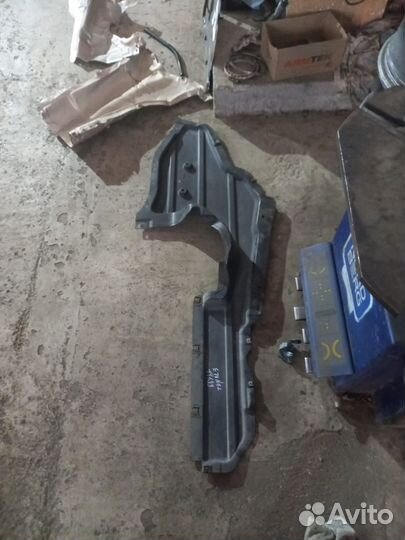 Bmw x5 e70 защита правая передняя