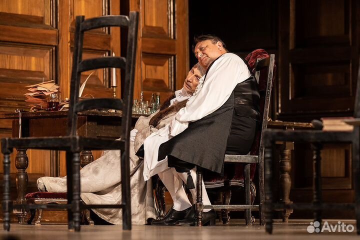 Билеты в театр на Малой Бронной 1/3