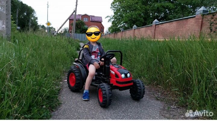 Детский электромобиль трактор с прицепом